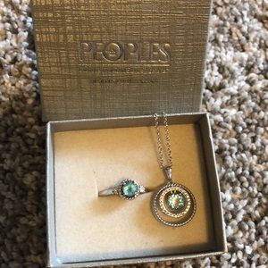 Peoples Ring and Necklace set